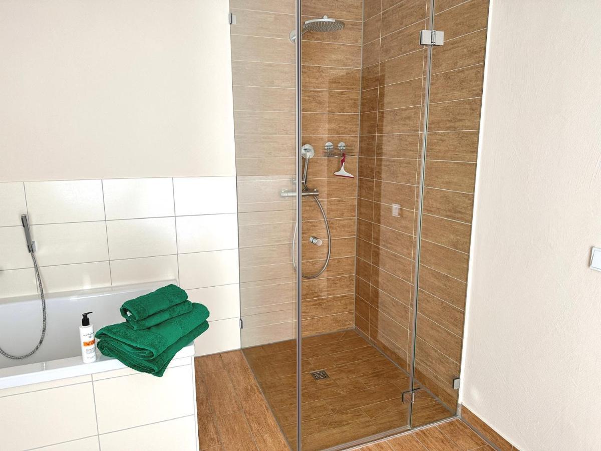 Apartement Am Schloss Pillnitz Dresden Bagian luar foto