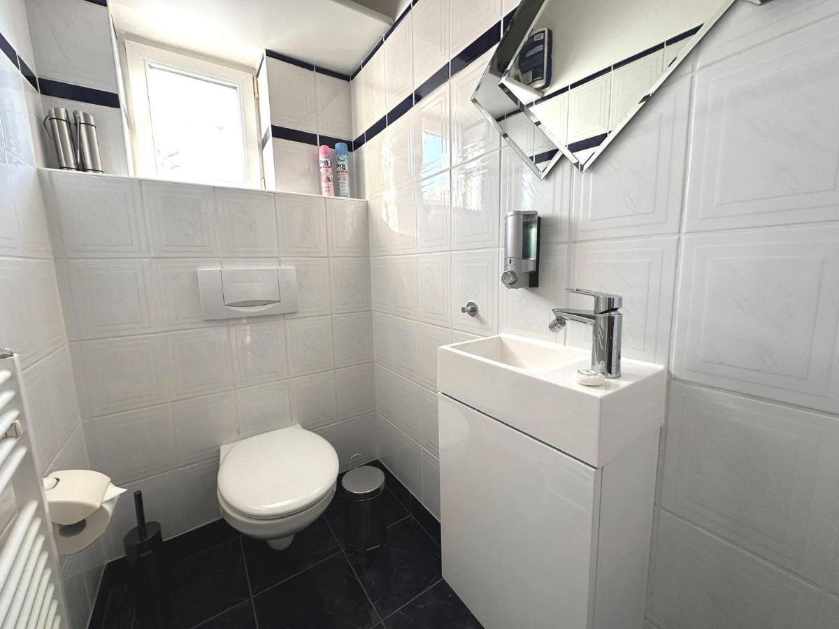 Apartement Am Schloss Pillnitz Dresden Bagian luar foto